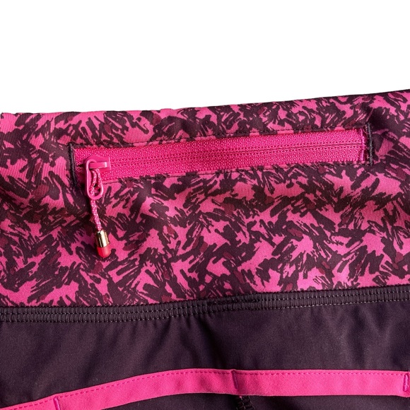 Lululemon Speed Up Short 3.5” inseam, Size 6, maroon, red, pink, running shorts - Picture 6 of 14